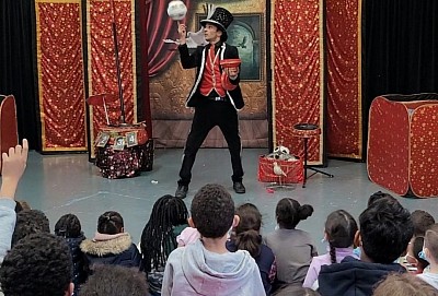 Polino Jongleur